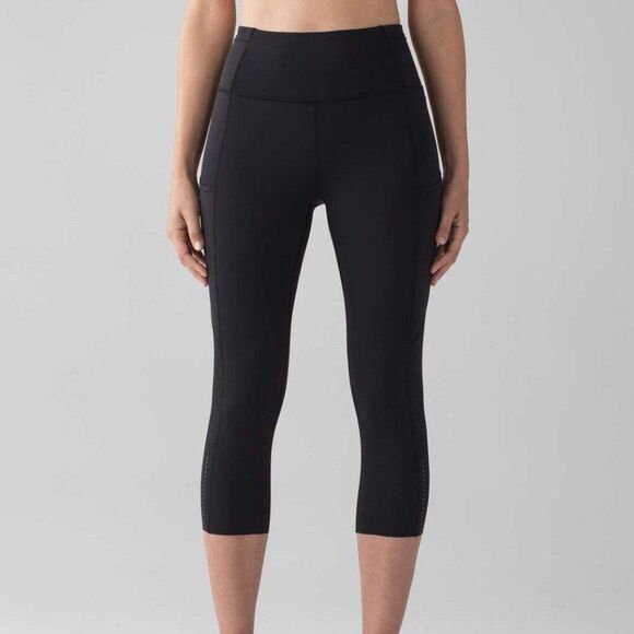 LULULEMON Fast Free Crop II Nulux 19" Womens Sz 2 Black Leggings Yoga Running - Picture 2 of 12